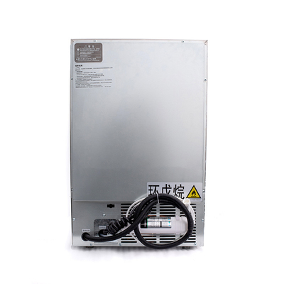 Macchinino per il ghiaccio a cubo completamente automatico da 40 kg/24 ore con deposito di ghiaccio da 20 kg e tensione 220V