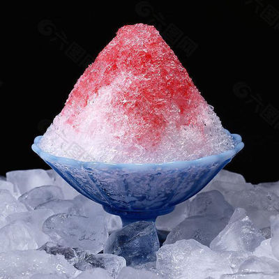 Macchina per ghiaccio portatile a 220V con capacità di 26 kg e design di ghiaccio rasato a cristallo