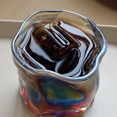 Macchina di compressione di ghiaccio automatica da 280 kg al giorno LZ-600 per la fabbricazione di ghiaccio a cubo a mezzaluna