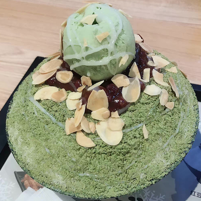 Materiale di alloggiamento Altri LZ-520 220kg 24h Bingsu Macchina per ghiaccio al latte e neve per caffetteria
