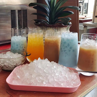 Dispensatore d'acqua automatico da 48 kg e macchinetta per il ghiaccio per la caffetteria adatta al commercio